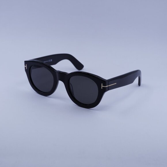 Tom Ford FT1212 01A Lucinda Sunglasses Shiny Black Square Frame, Smoke Lenses - Picture 1 of 9